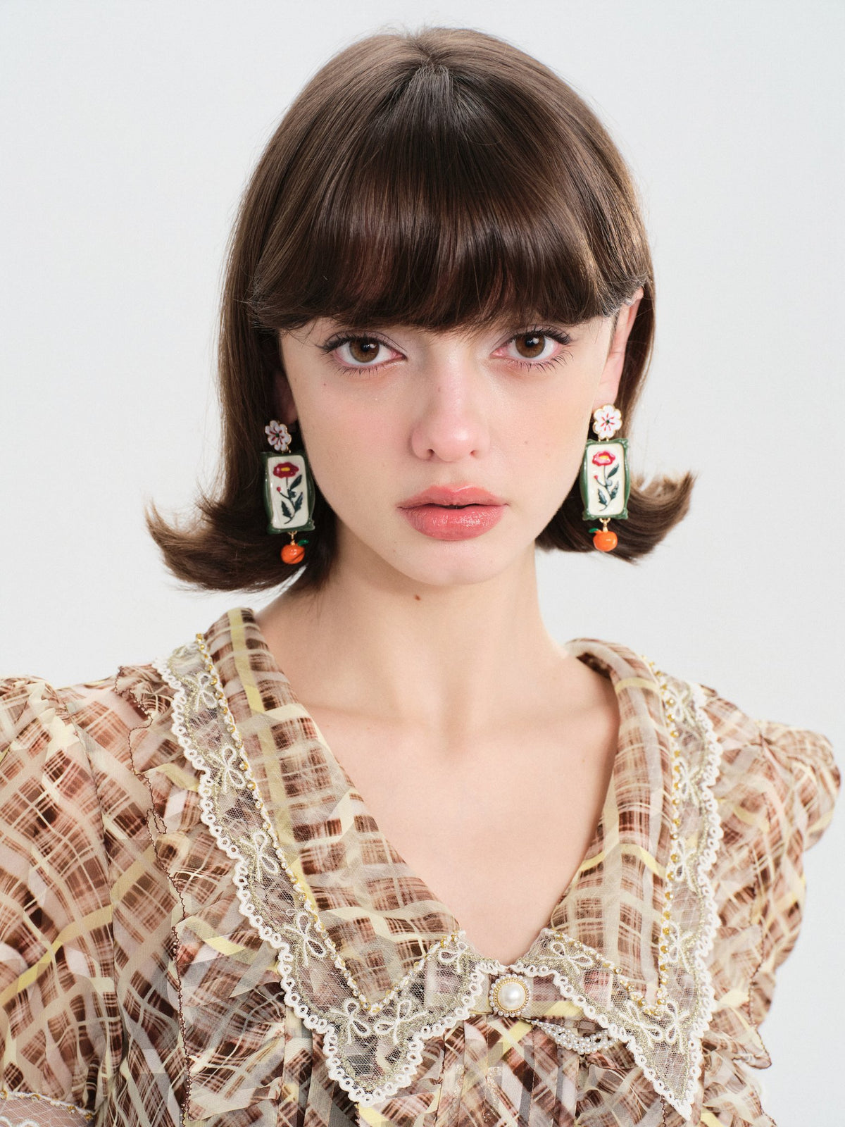 Morning Muse Brown Vintage Glitter Check V-Neck Embroidered Blouse Mustard Brown look