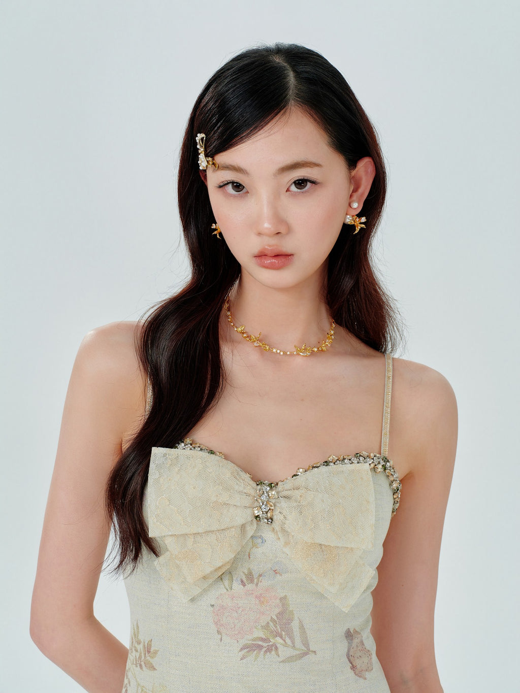 Pearl Wonderland Linen Lace Bow Bodycon Mini Dress front detail