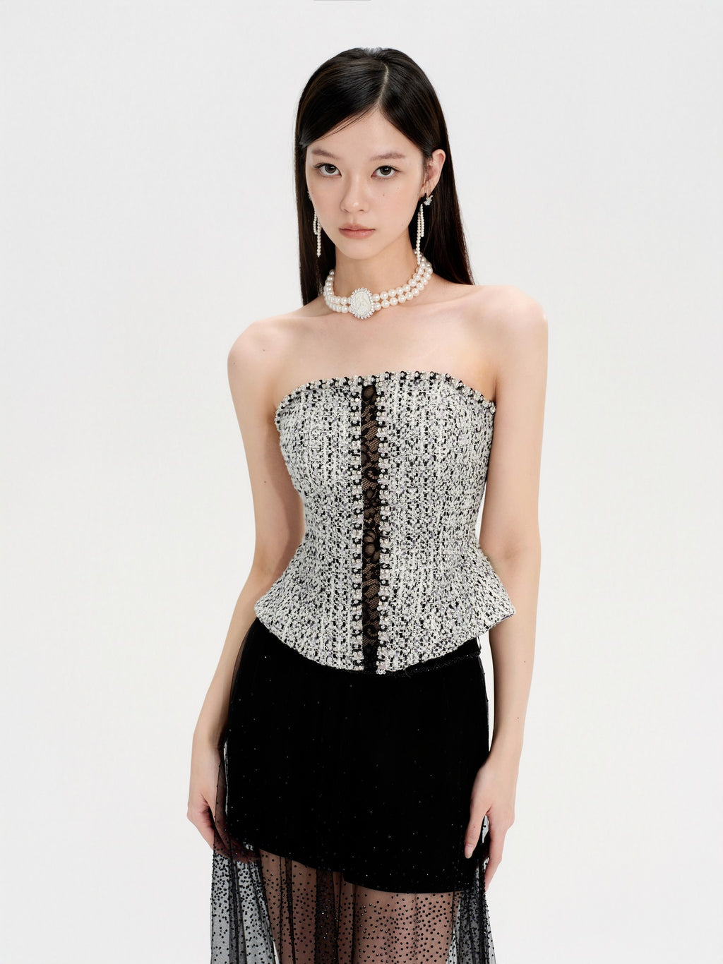 Rue Cambon Black & White Wool Spliced Lace Rhinestone Tube Top side profile