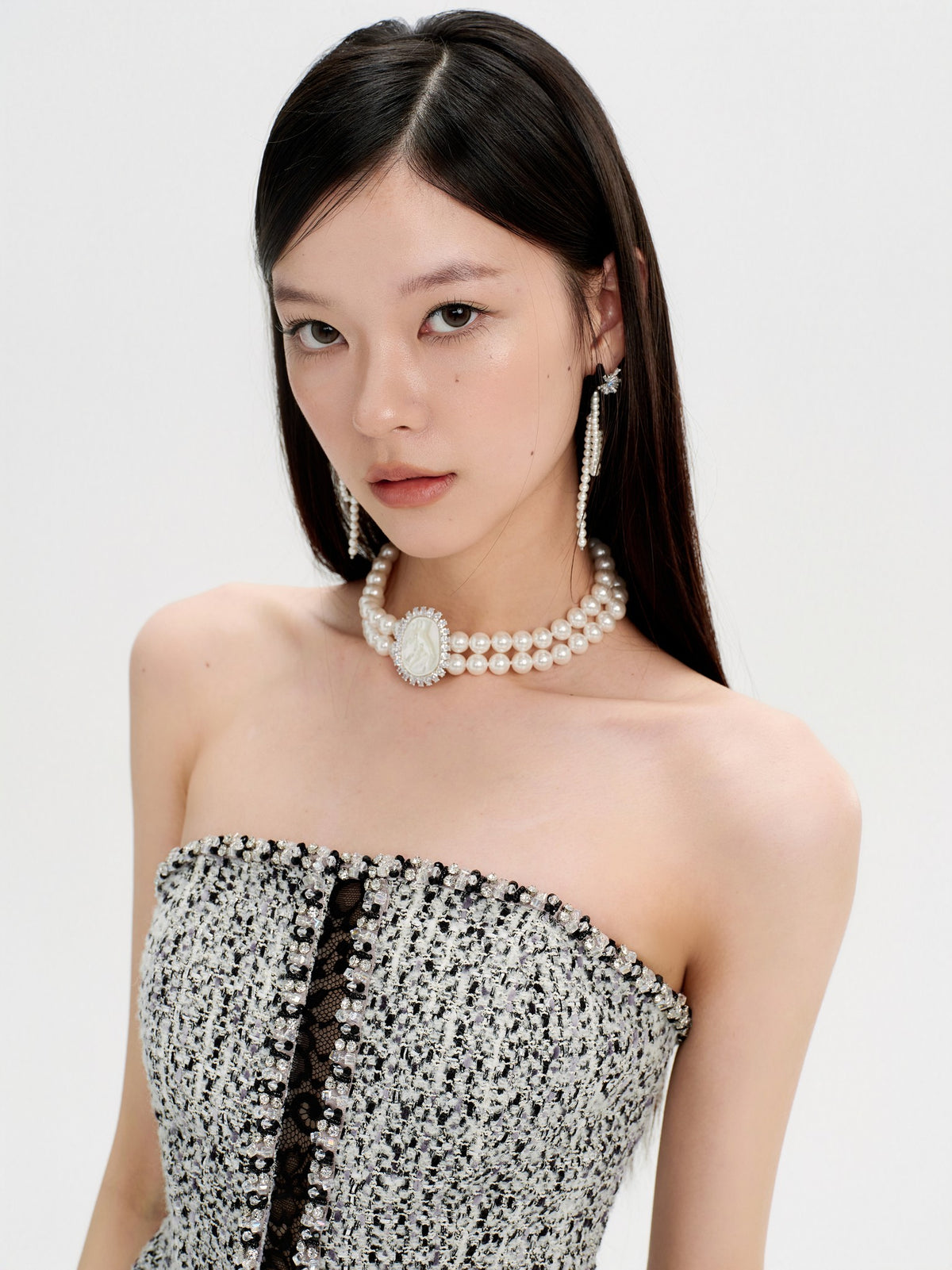Rue Cambon Black & White Wool Spliced Lace Rhinestone Tube Top front detail
