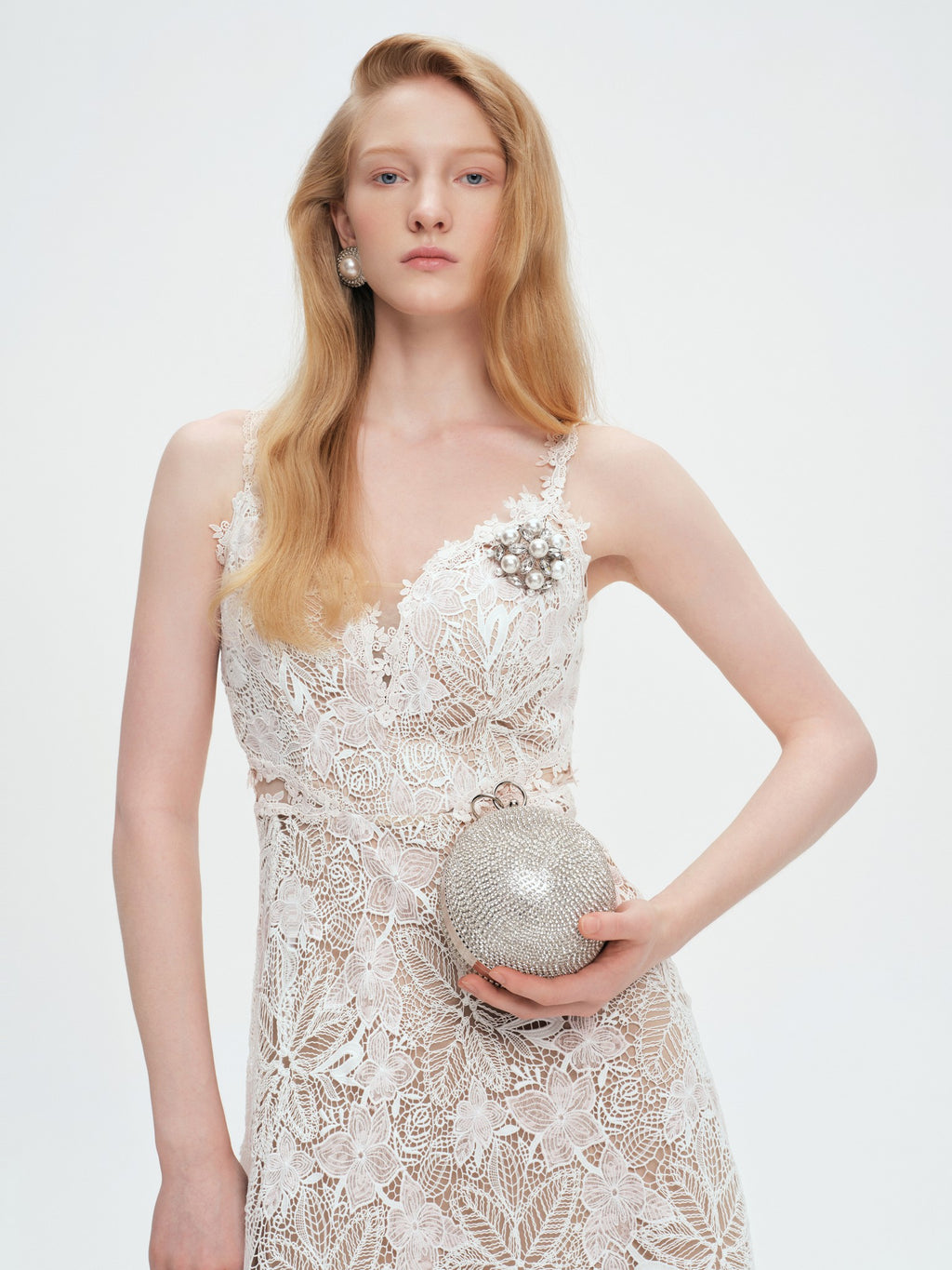 Pearl Wonderland 3D Floral Lace V-Neck Maxi Dress side profile