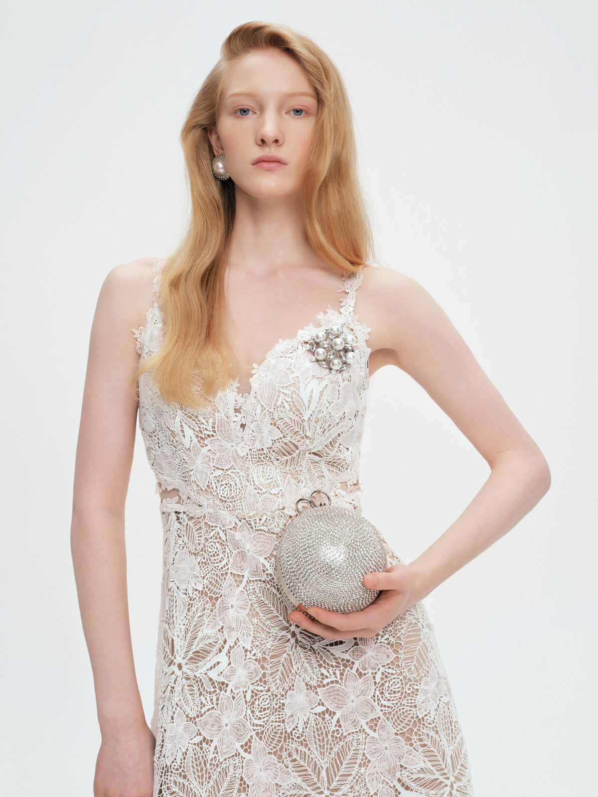 Pearl Wonderland 3D Floral Lace V-Neck Maxi Dress side profile