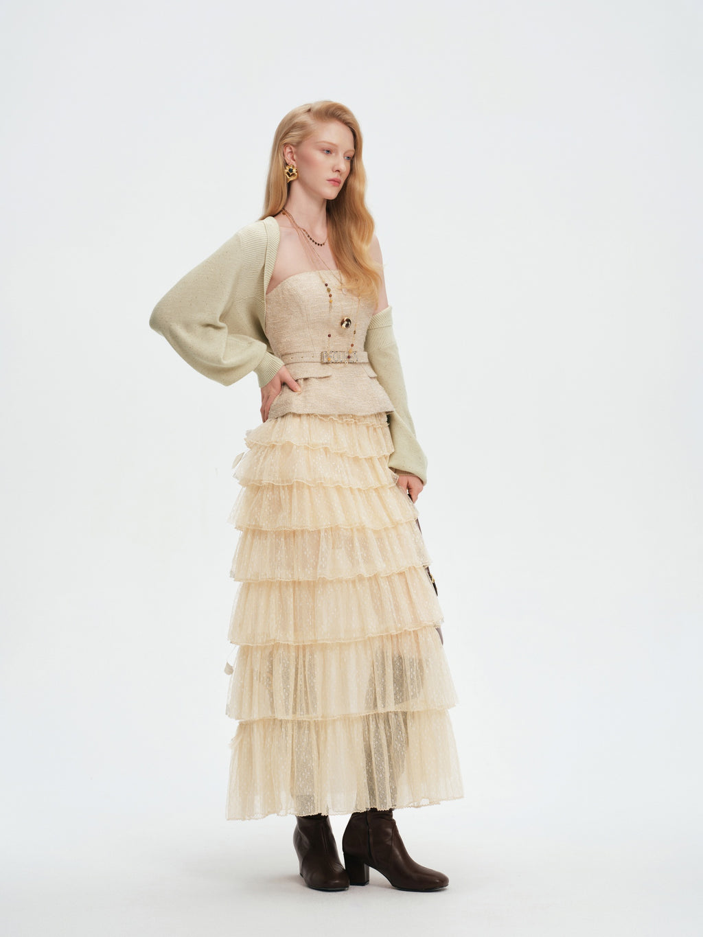 Pearl Wonderland Sequin Knit Cardigan look