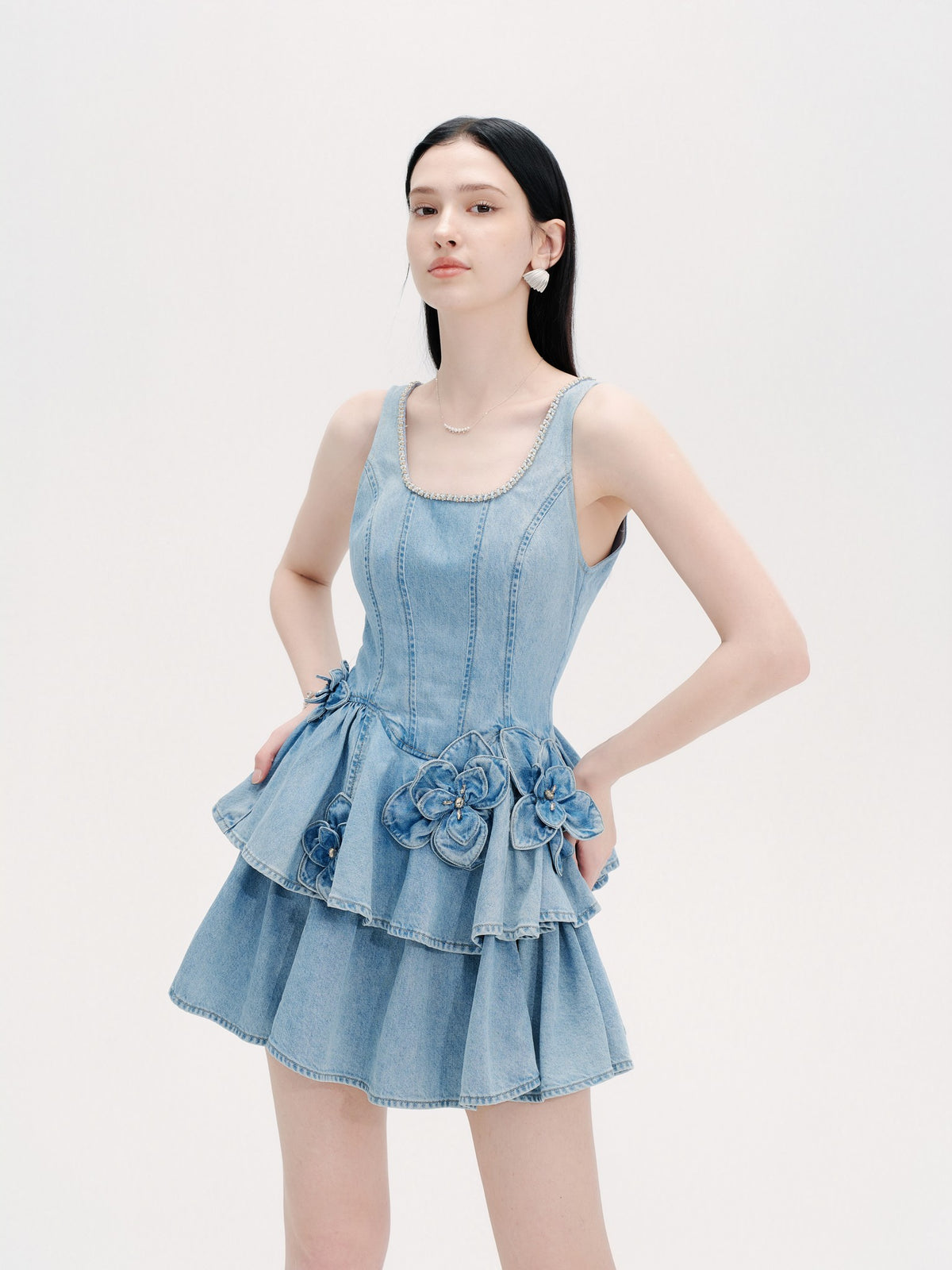 Riviera Washed Blue Tailored Denim Tiered Mini Dress accessory detail