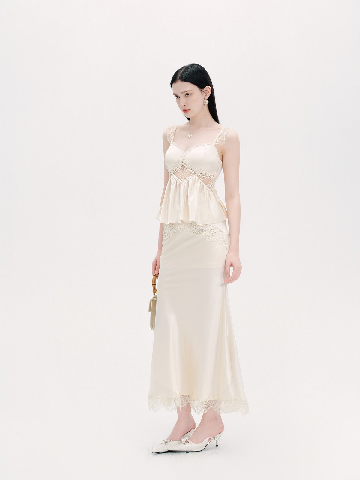 Pearl Wonderland Beige Acetate Lace Faux Two-Piece Skirt back view