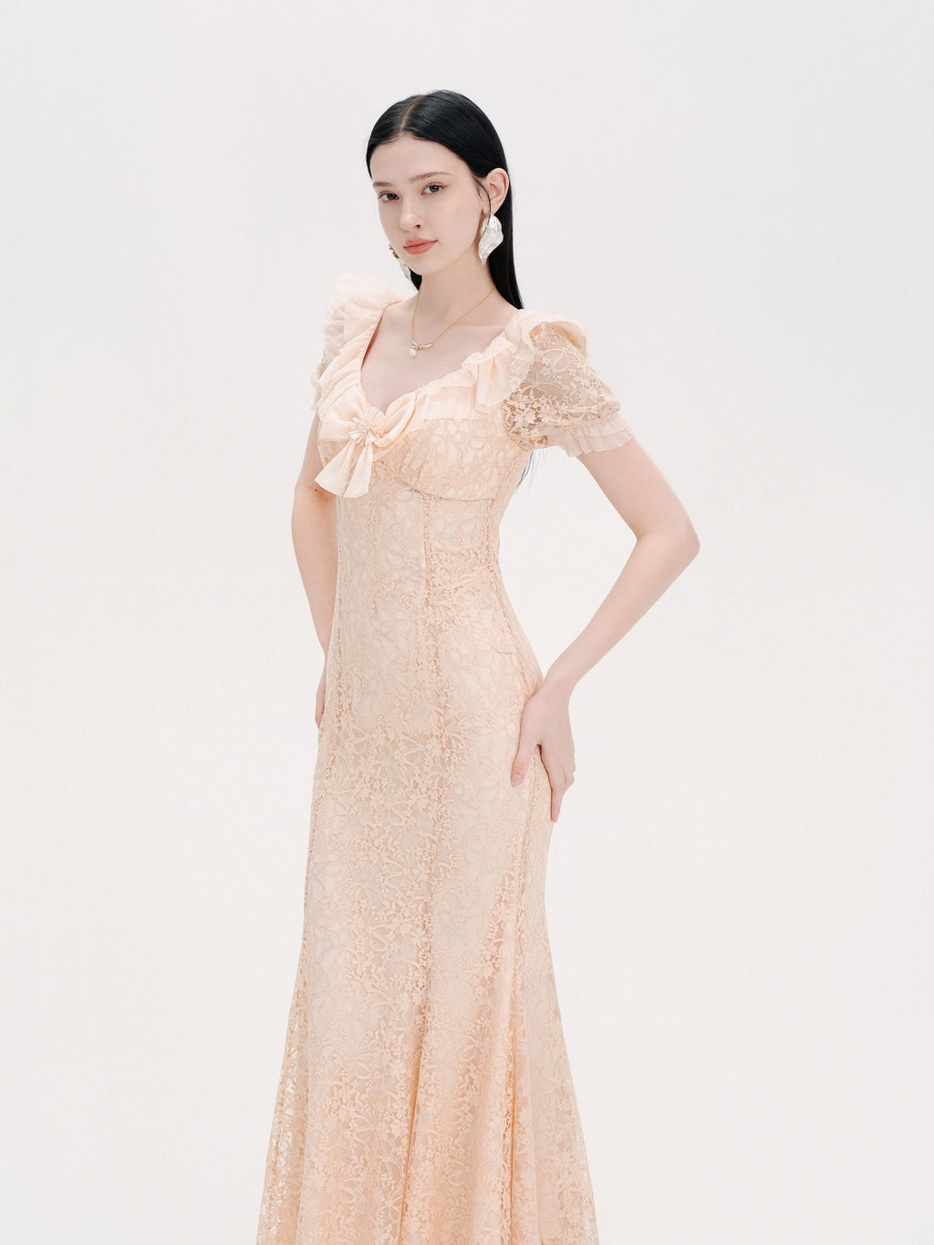 Pearl Wonderland Lace Bow Mermaid Maxi Dress styling