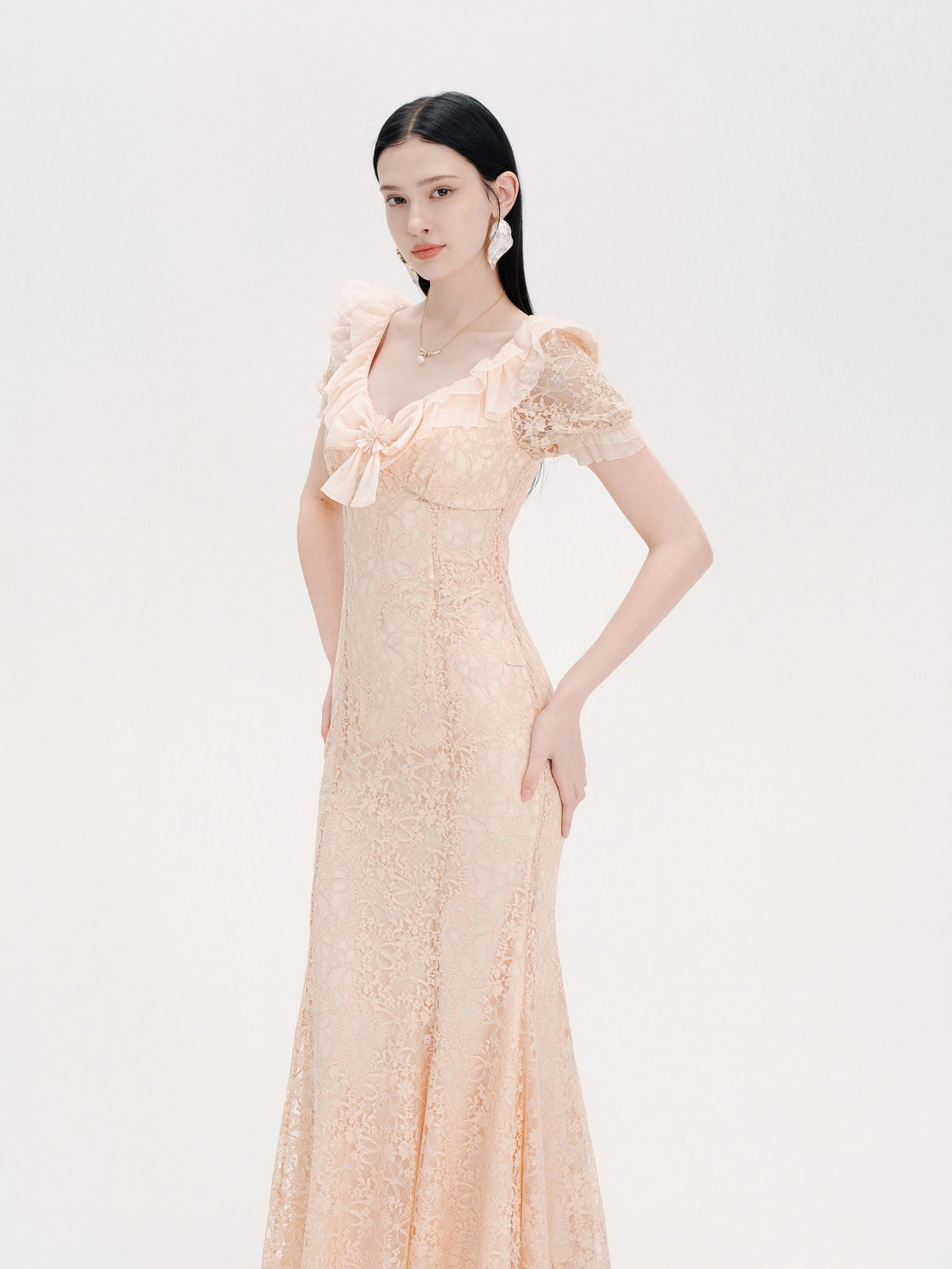 Pearl Wonderland Lace Bow Mermaid Maxi Dress styling