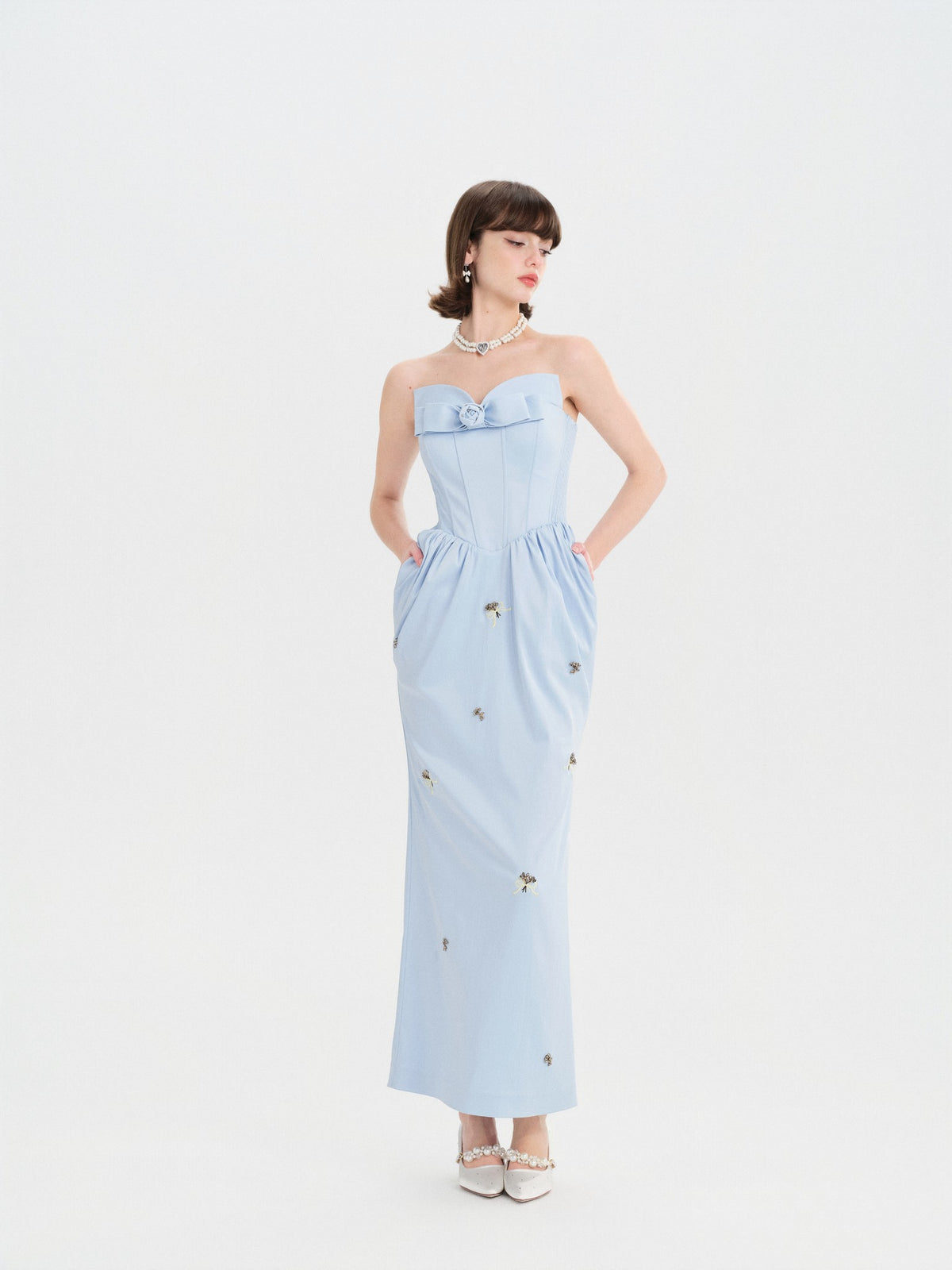 Pearl Wonderland Embroidered Bow Tube Dress detail shot