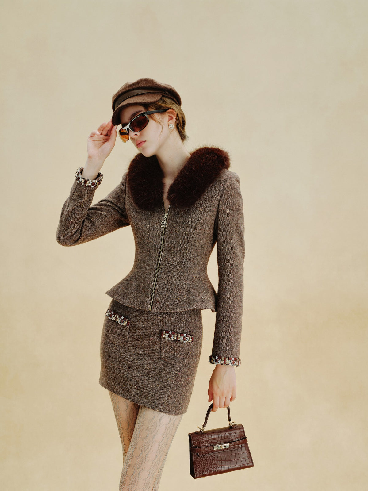 Rue Cambon Brown Fur-Collar Hourglass Jacket side detail