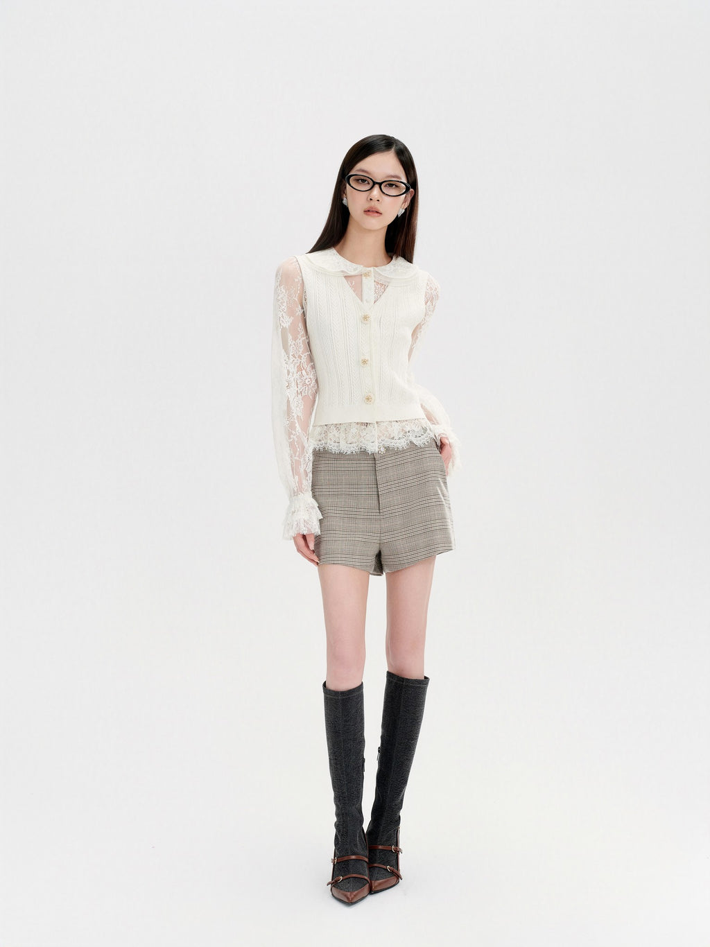 Morning Muse Lace Embroidered Doll Collar Knit Blouse side profile
